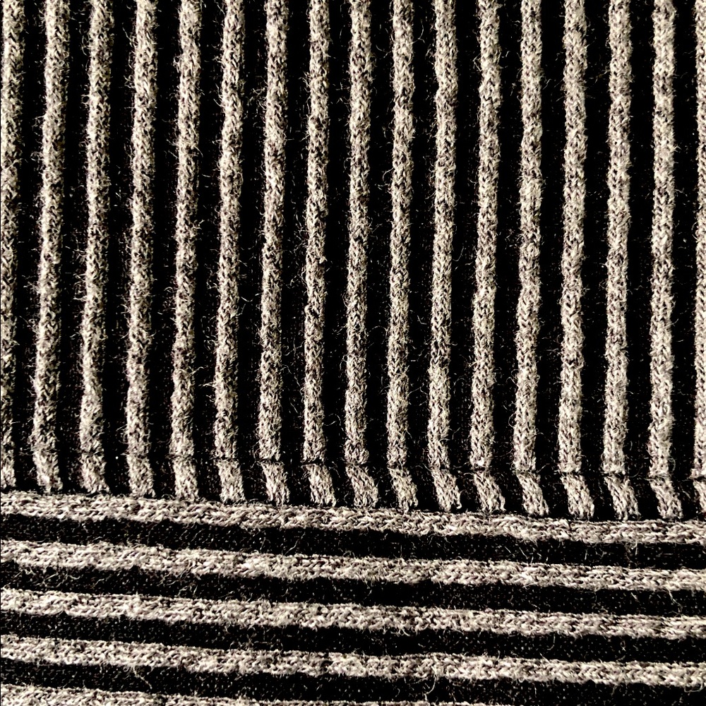 NWOT Kennedy Ribbed Top - Picture 8 of 15